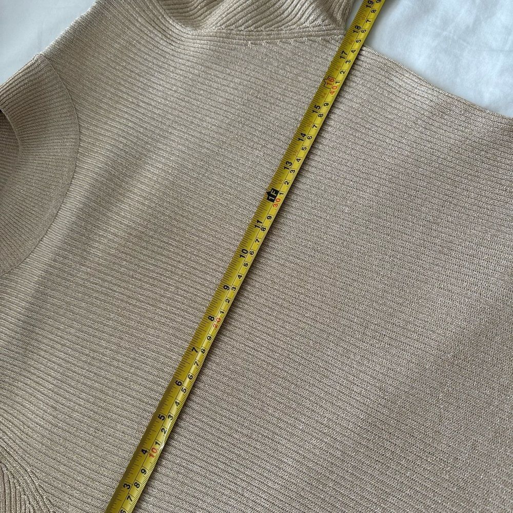 Joseph A Silk Metallic Gold Turtleneck Pullover Sweater Fitted L - Picture 4 of 6